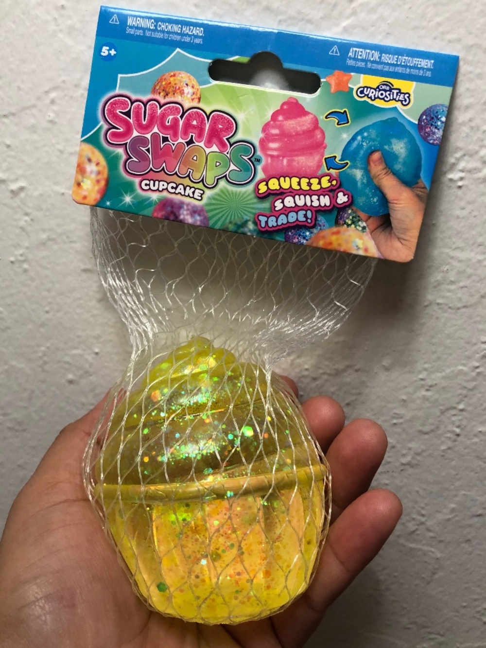 ORB CURIOSITIES ✨ NEW! SUGAR SWAPS CUPCAKE SQUISHY 🧁